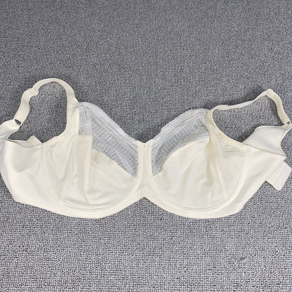 Lilyette Underwire Minimizer Bra Womens 36DDD Ivory Lace Trim Support Lingerie